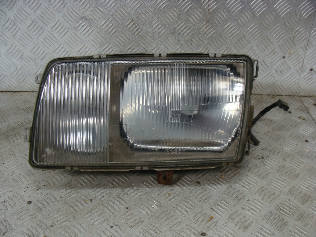 Купить Лампа передняя правая mercedes w126 s-klasa
