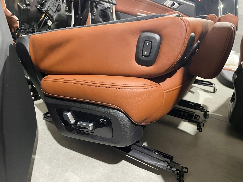 фото №10, Полный салон bmw x7 g07 lci m набор 14km! подогрев вентиляция 7os