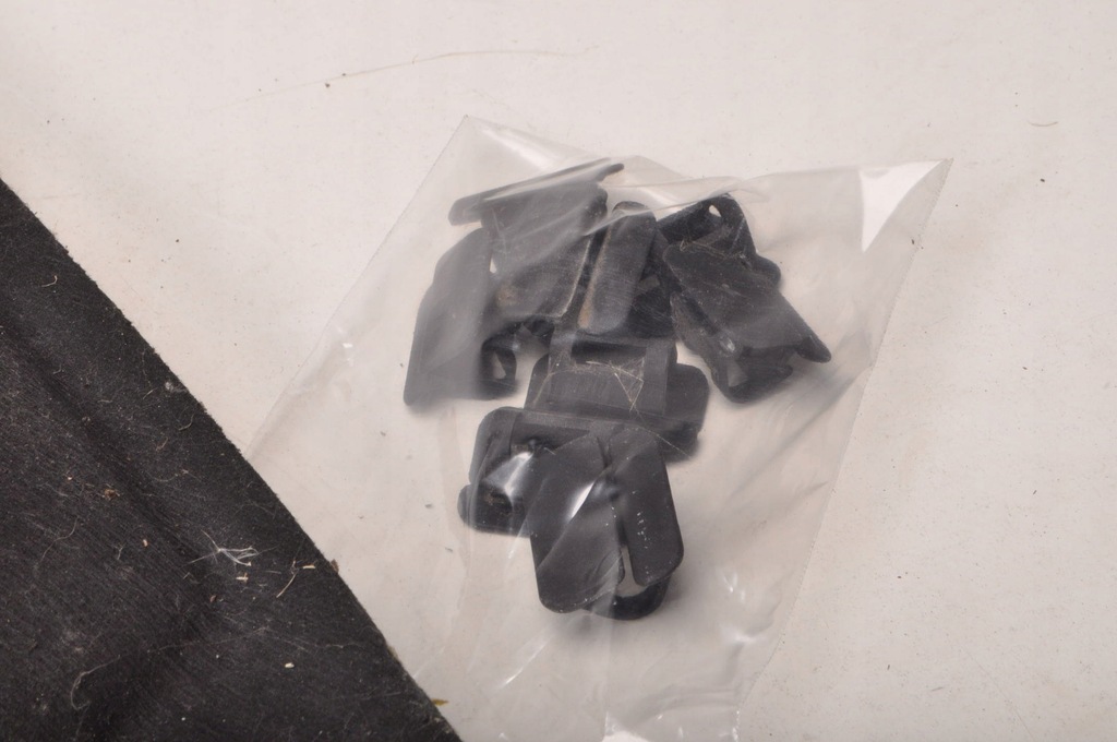 фото №6, Volvo xc60 i шумоизоляция подкрылок капот клипсы