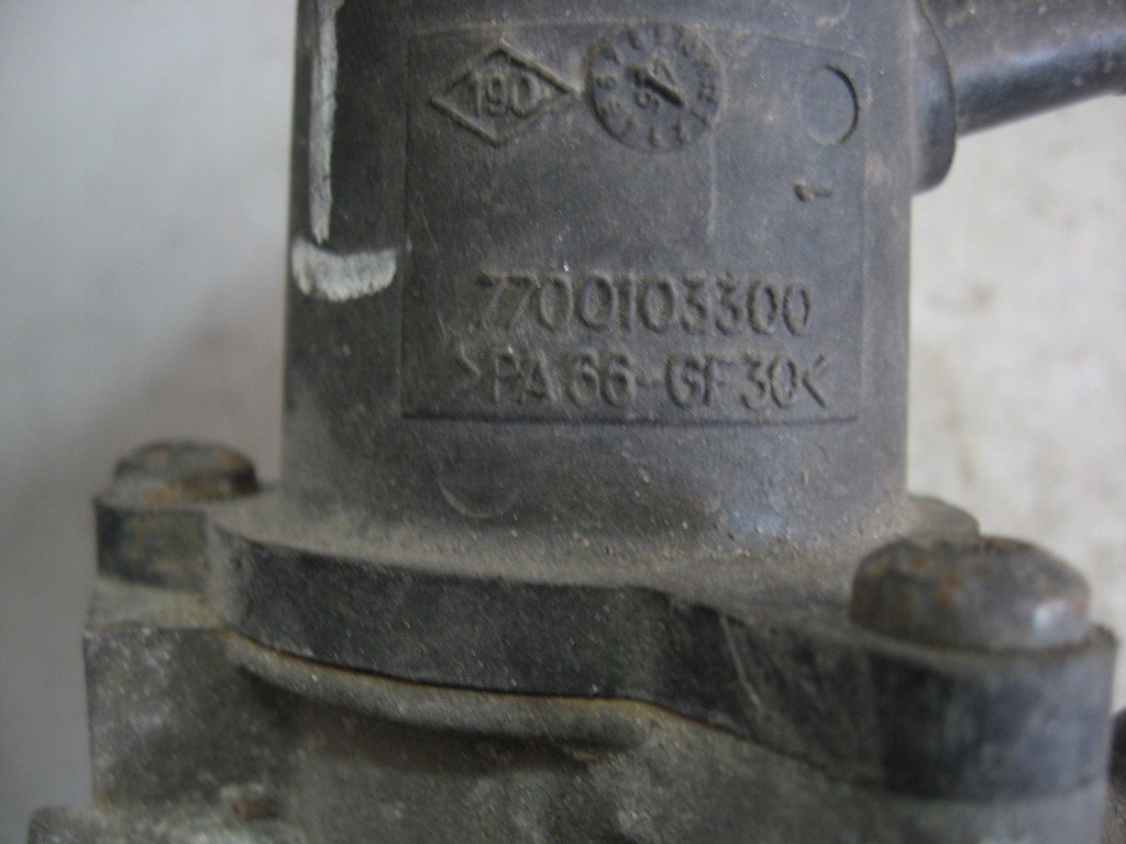 фото №2, Корпус термостата renault 7700103300