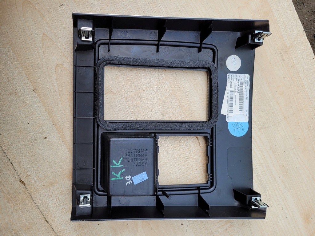 фото №10, Jeep cherokee kk 07-12 рамка панель