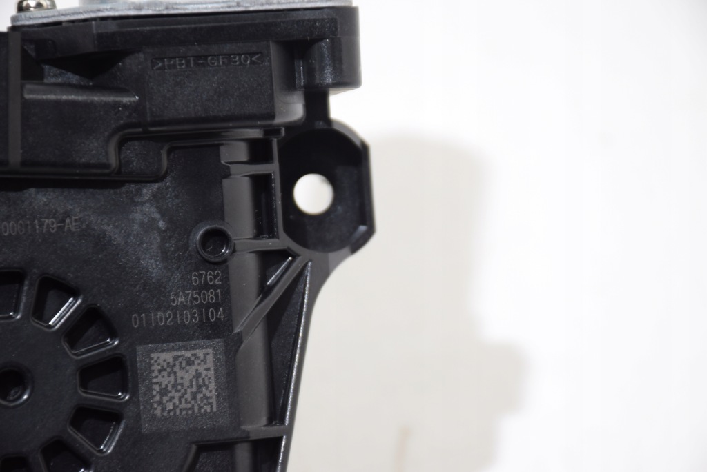 Bmw x1 u11 підйомник механізм моторчик скло двері праве перед Київ