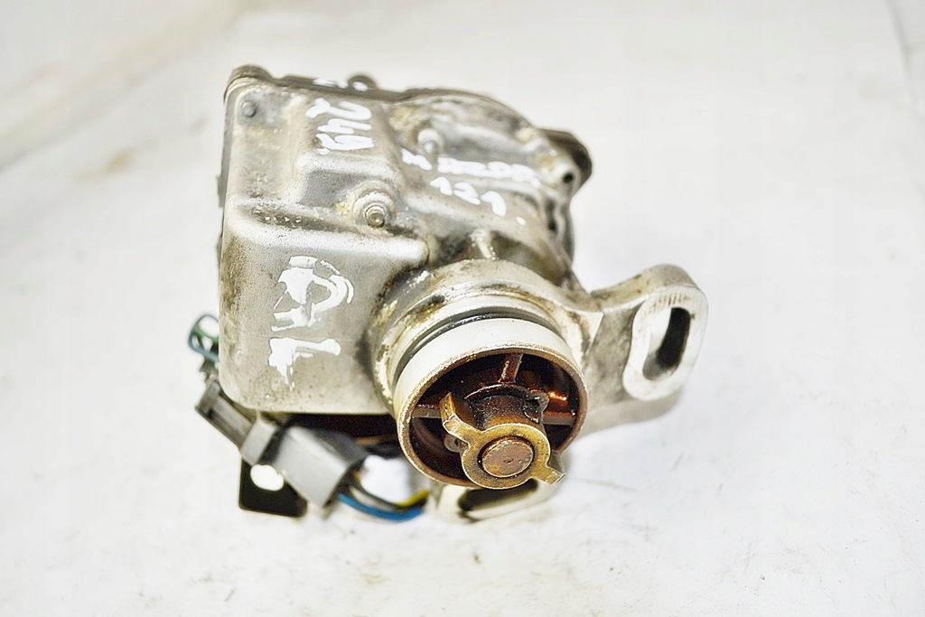 фото №9, Mazda 121 апарат запалювання d4t8902 b3c74303 q5