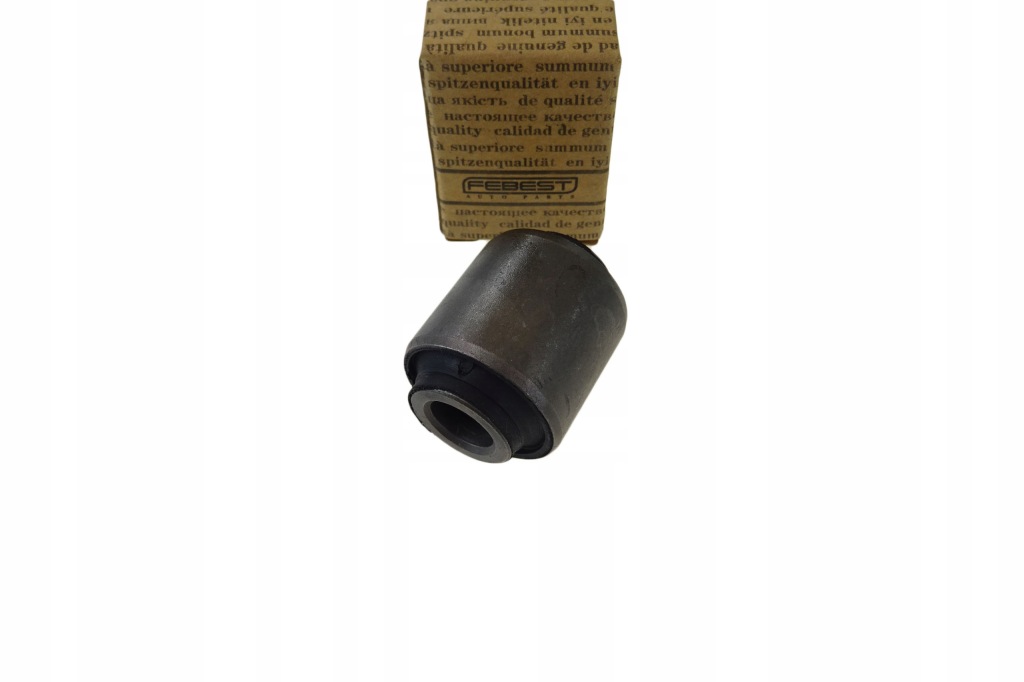 фото №1, Infiniti g35 v35 02- втулка рычага поворотный кулак задняя