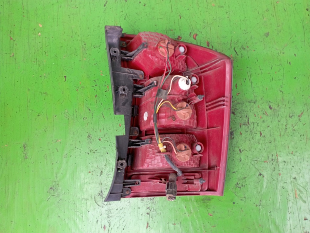 фото №4, Лампа левая задняя kia carens iii