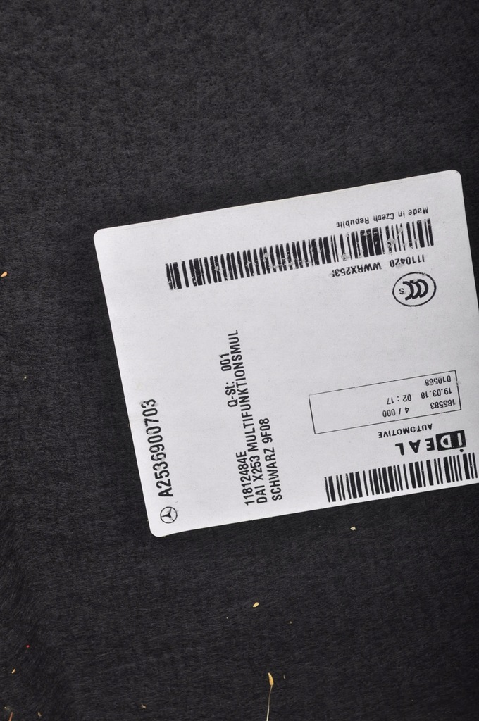 фото №11, Mercedes x253 пол обшивка багажника 18r