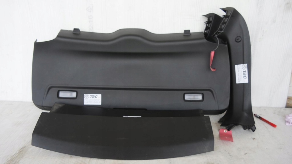 фото №1, Пластик обивка крышки задняя maserati levante