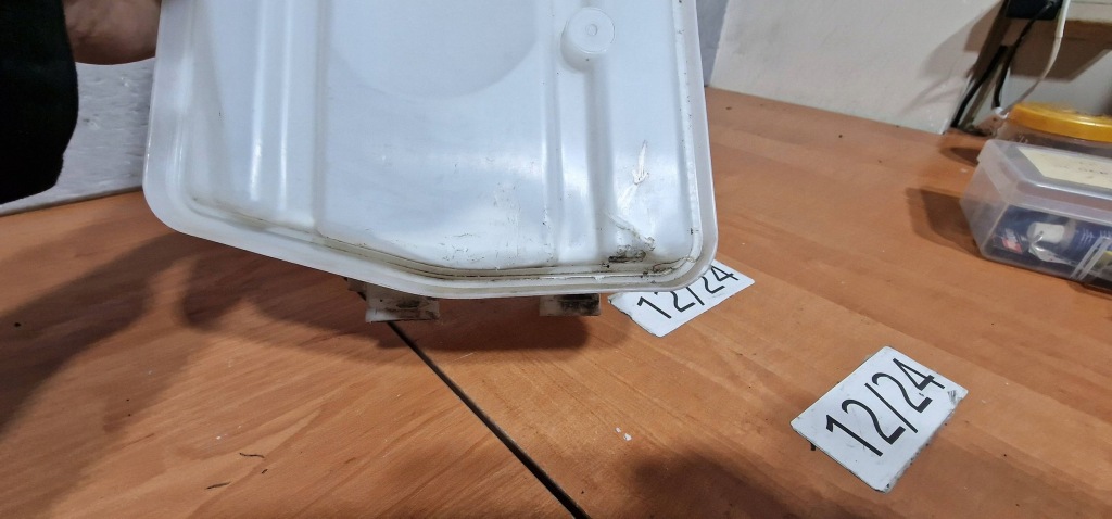 Бачок омывателя бак mini f55 f56 lci 21r 9854760-04 оригинал Недорого