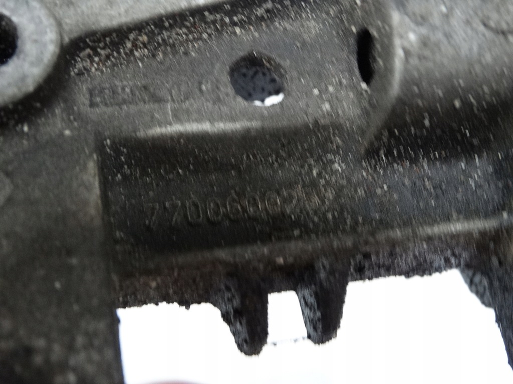 фото №3, Насос масла renault 7700600252 2.0 ide