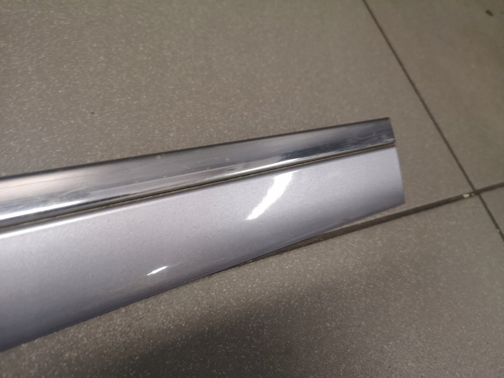 фото №10, Молдинг дверь средняя правый перед audi a8 d3 ly7h