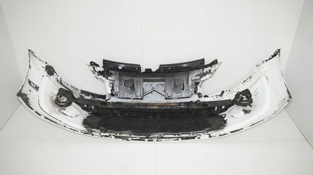 фото №14, Бампер перед передний citroen c3 ii 09-12r ewp