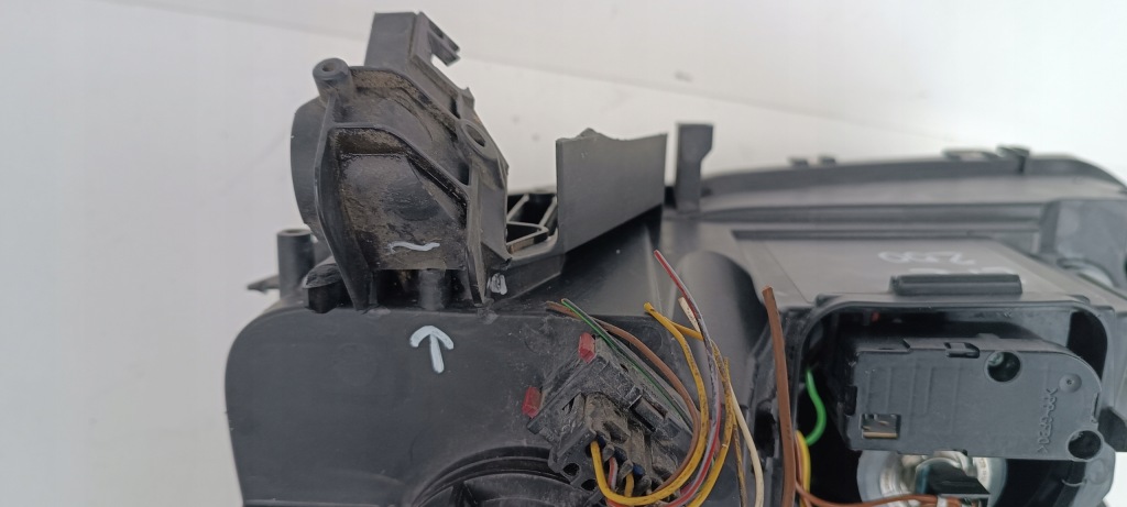 Купити Opel corsa c lift 13237262 лампа права перед передня eu