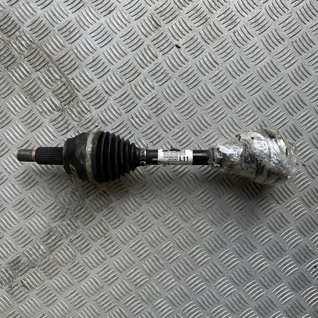 фото №1, Привідний вал передня ліва range rover evoque 2.0d