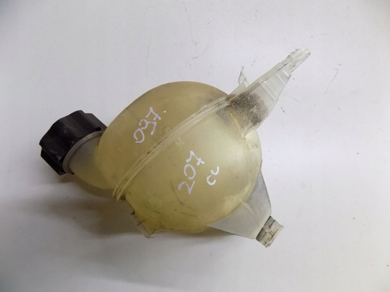 фото №12, Peugeot 207 cc 1.6 vti бачок розширювальний