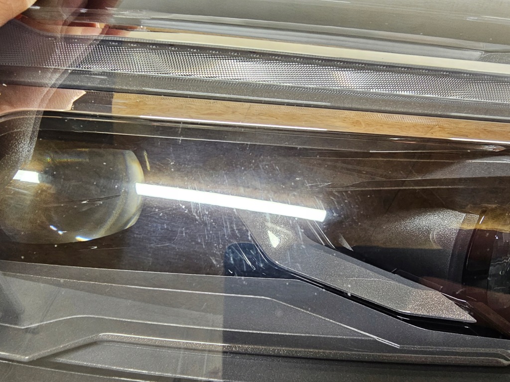 Audi q5 2 80a фара правий перед led matrix європа  80a941036e Зі Шроту