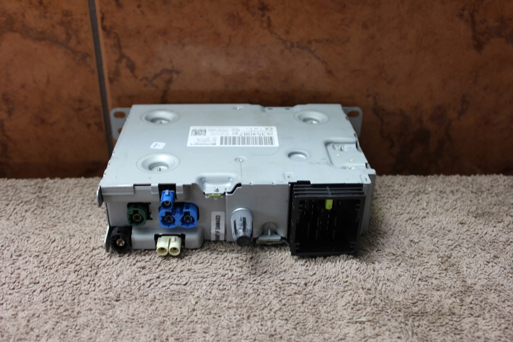 Купить Opel grandland x радио навигация 9835408780 20r.oryginał