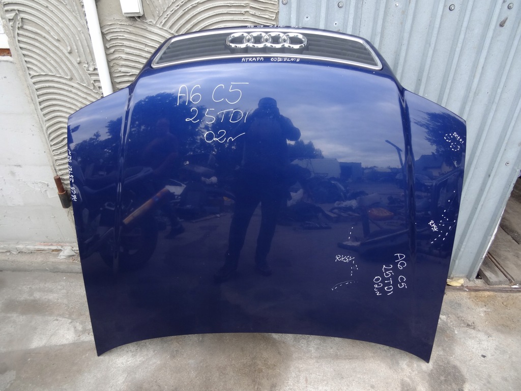 фото №1, Audi a6 c5 2.5tdi 02' капот