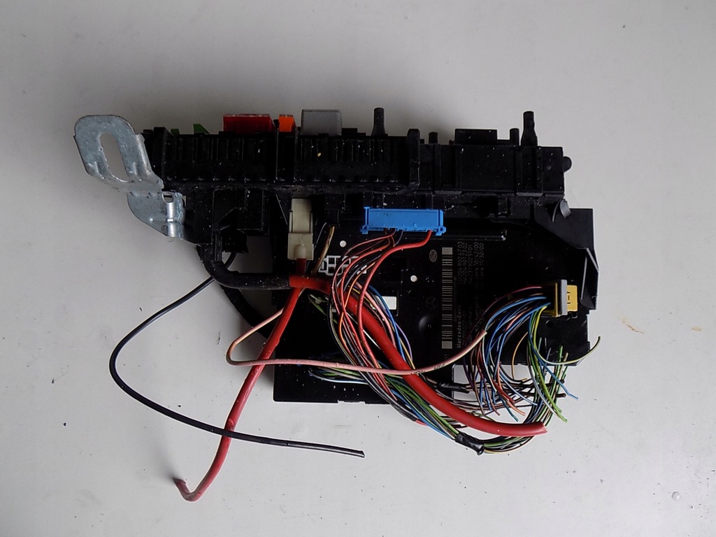 фото №1, Mercedes w204 модуль sam 2049004703 5dk011022-01