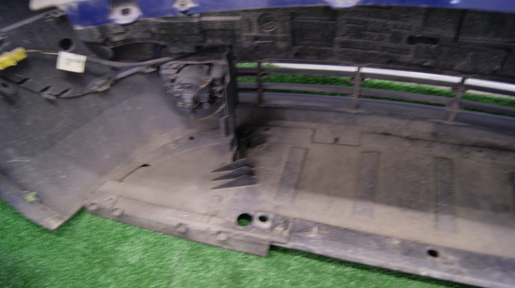 Бампер перед передний renault scenic 2 8200139528 ind Киев