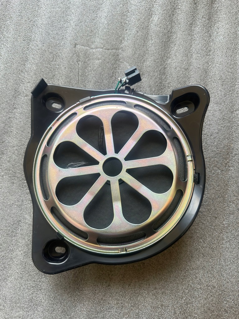 фото №1, Mercedes w213 динамик burmester a2058201302....