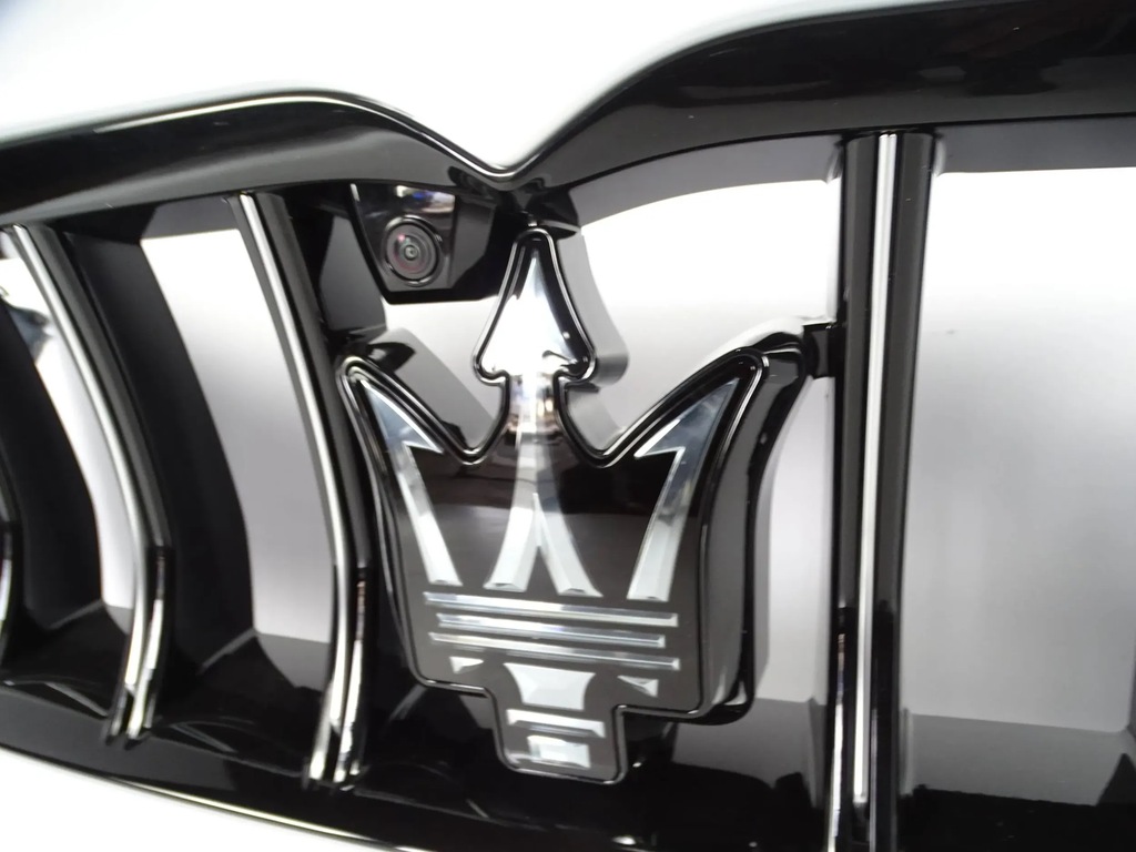 фото №9, Бампер перед передний maserati grecale m182 радар + камера