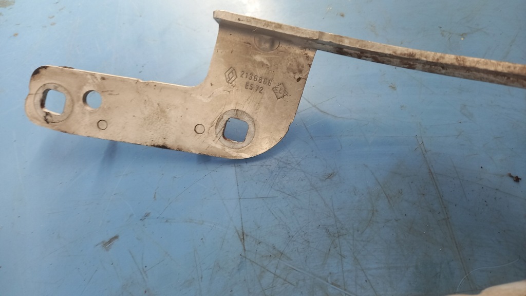 Петля капот renault modus 1.5dci 04r Доставка