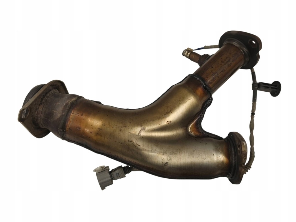 Колектор випускний всі toyota highlander xu50 в Україні