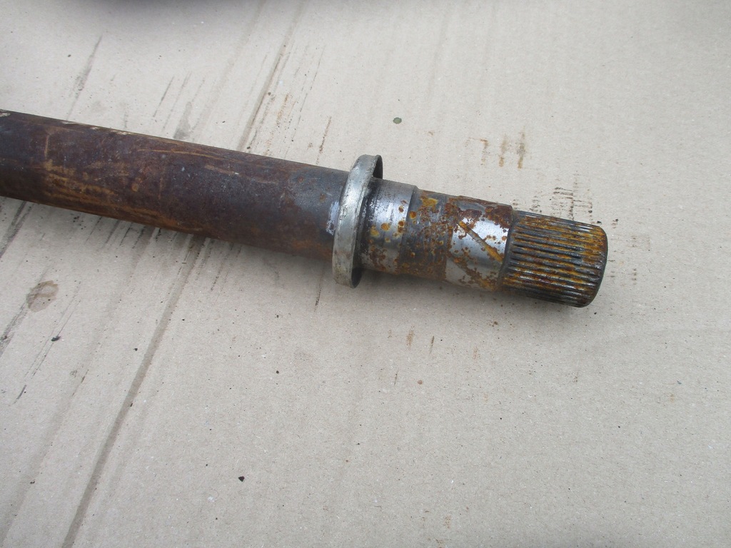 фото №7, Приводной вал правая 8200725511 renault megane iii 1.9dci