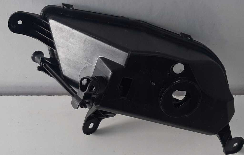 фото №2, Противотуманная фара правый opel astra k astra v