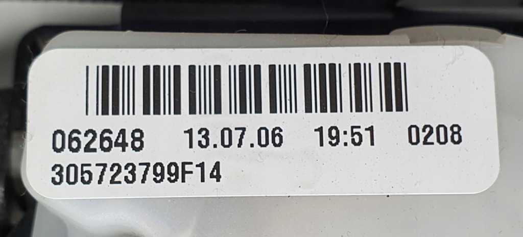 фото №3, Pas левый задняя mercedes w209 a2038601785