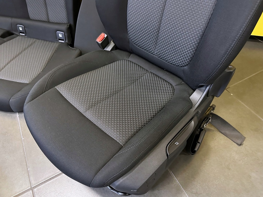 фото №6, Bmw 1 f40 сиденья заднее сиденье обшивки середина салон europa