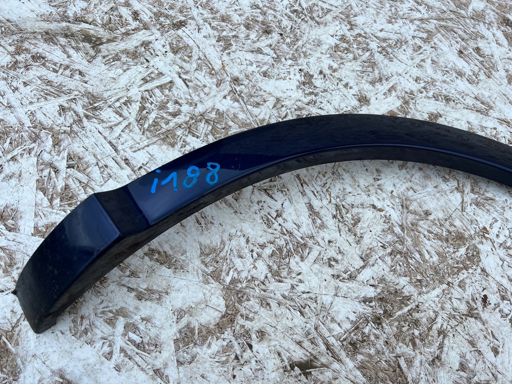 фото №12, Молдинг накладка крила правий задня audi q5 80a