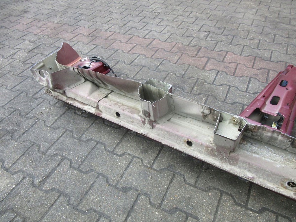 фото №7, Suzuki xl7 2007 поріг