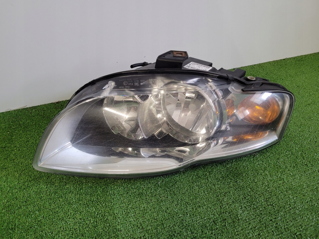 фото №1, Audi a4 b7 8e 8e0 лампа ліва фара лівий 8e0941003aj