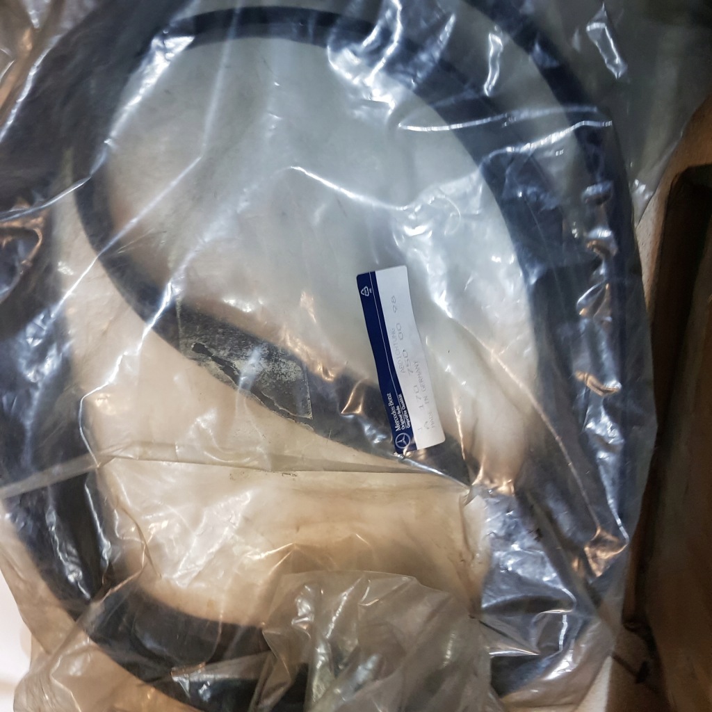 Купить Mercedes slk 170 прокладка крышки a1707500098 nowa oryg