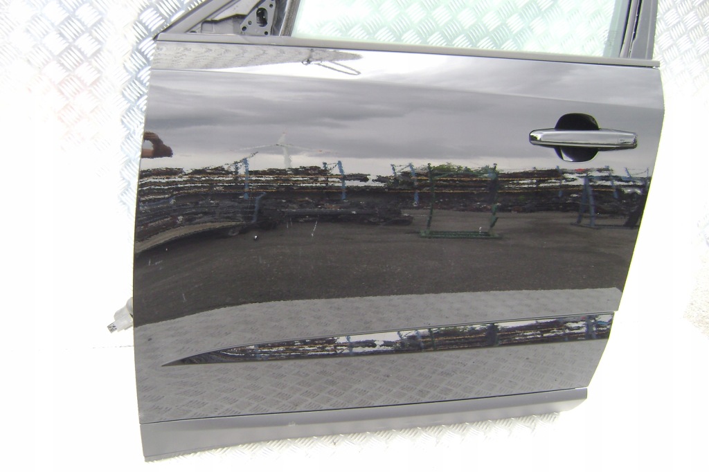 фото №2, Jaguar e-pace - двері передні ліва