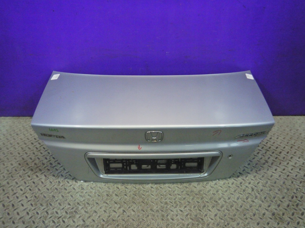 фото №1, Honda accord vi sedan 00-02 кришка багажника задня задня nh623m