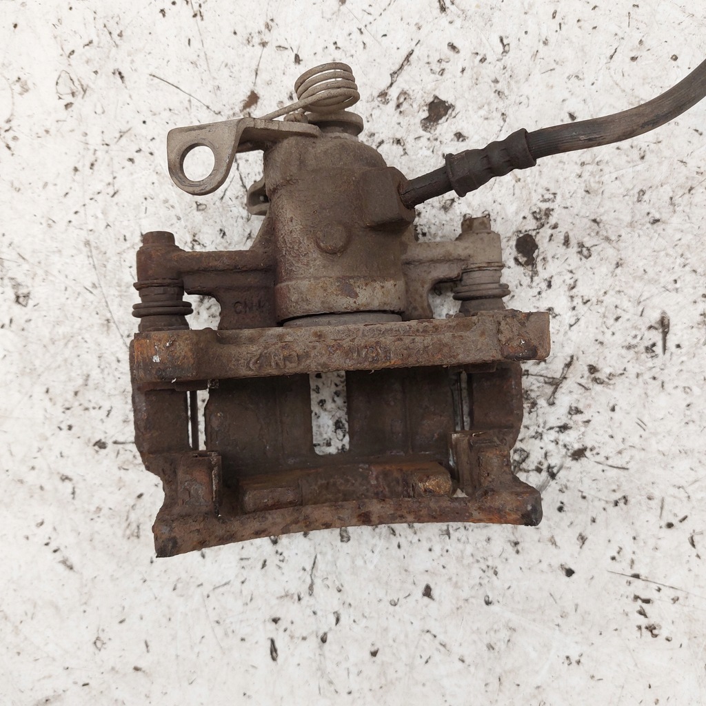 фото №5, Volkswagen vw t5 супорт гальмівний лівий задня чавунний + скоба