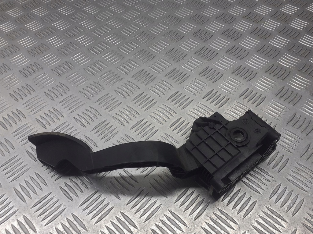 фото №1, Потенціометр педаль газу opel corsa d 1.2 55702020