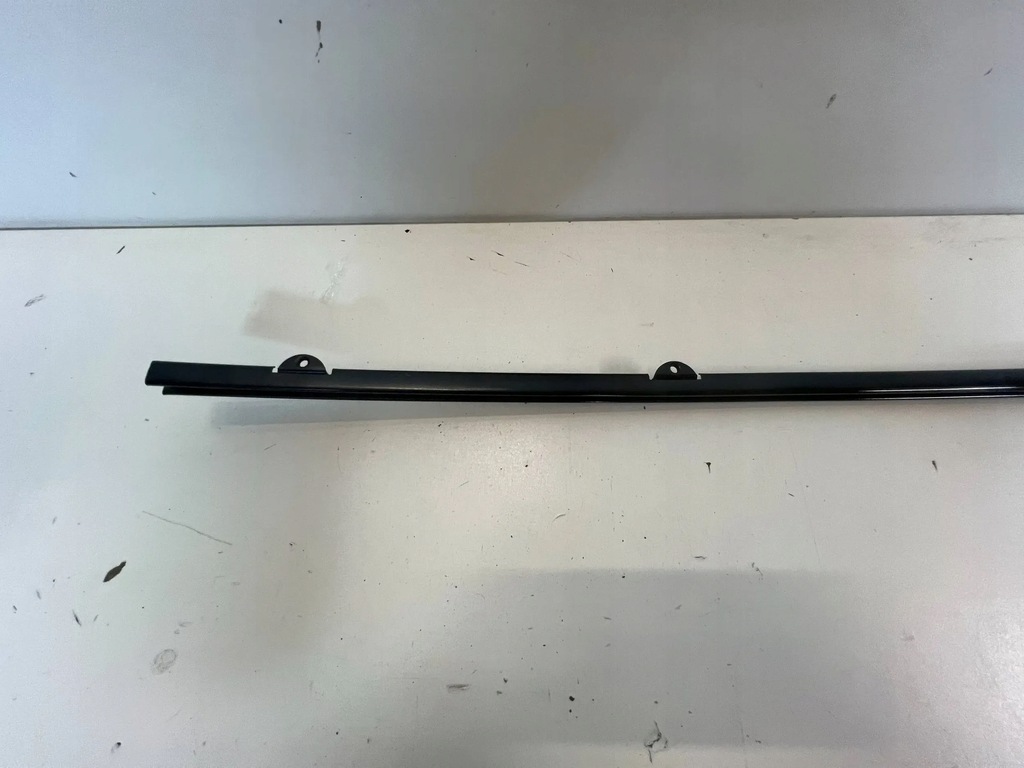 фото №7, Mitsubishi pajero iii iv long молдинг ущільнювач двері лівий задня nowa oem