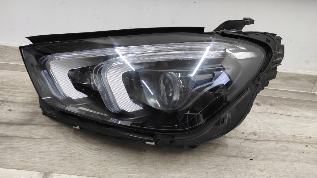 фото №1, Mercedes gle w167 multibeam led лампа левая перед oryg