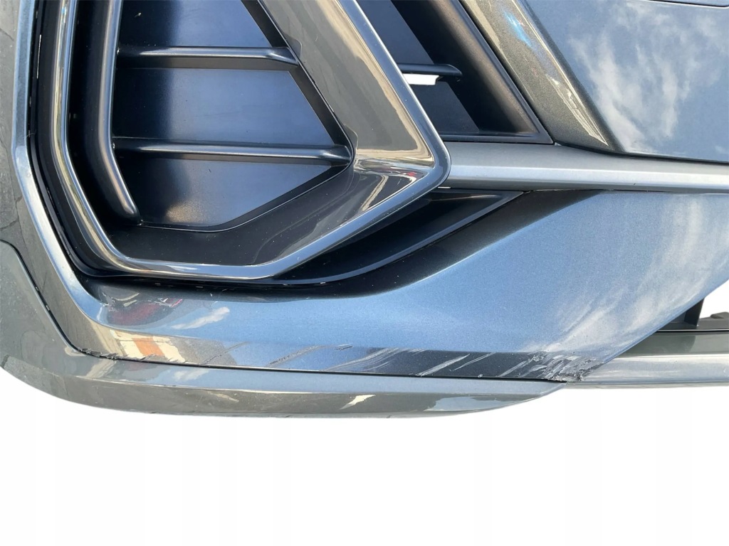 Бампер, решётка , решётка радиатора, решётки audi q-3 83a s-line 177. Цена