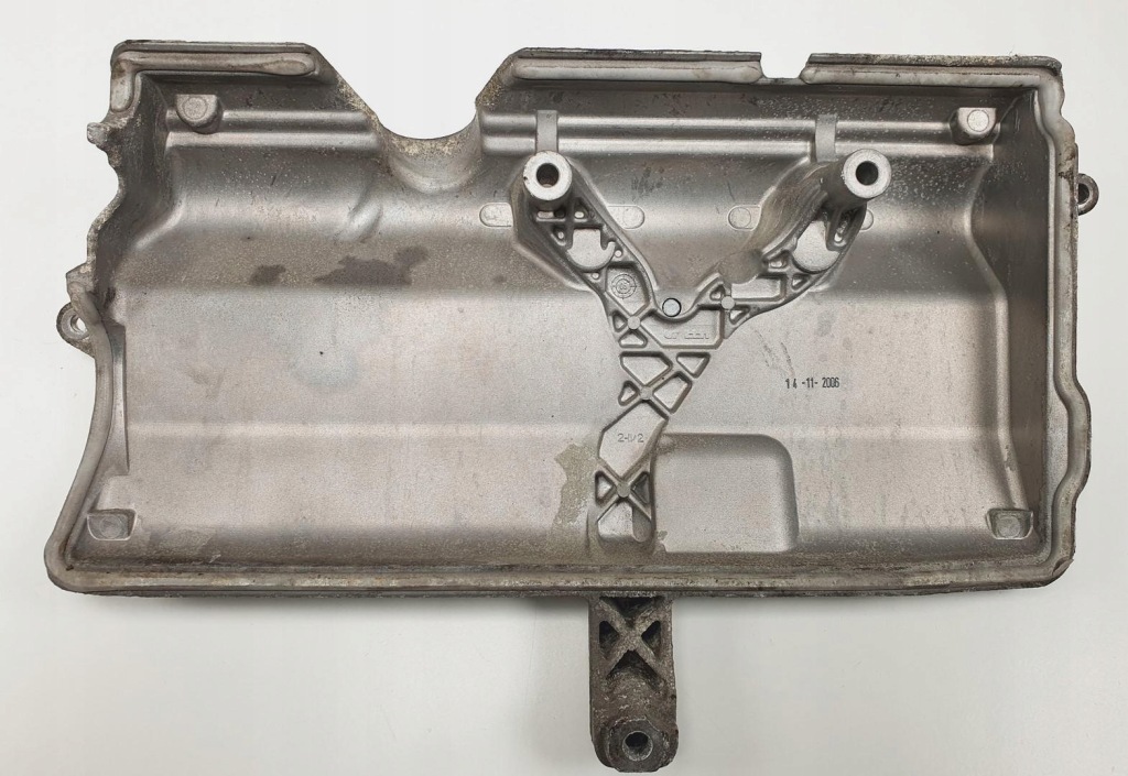 фото №3, Крышка клапанов 761 mercedes w169 cdi a6400100667