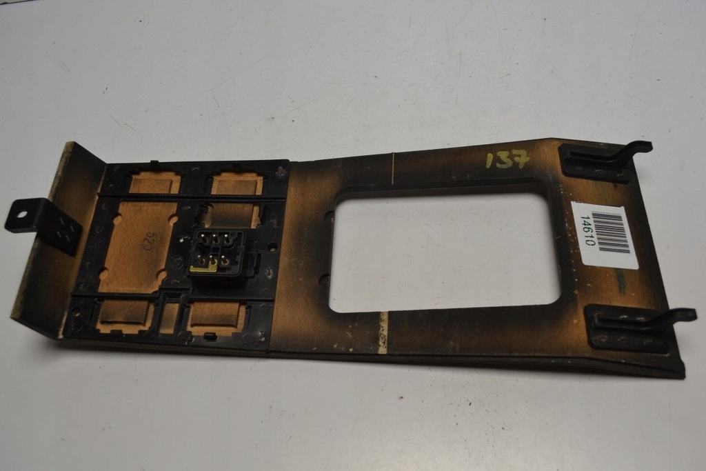 фото №6, Mercedes w124 drewno консоли домкрата туннель