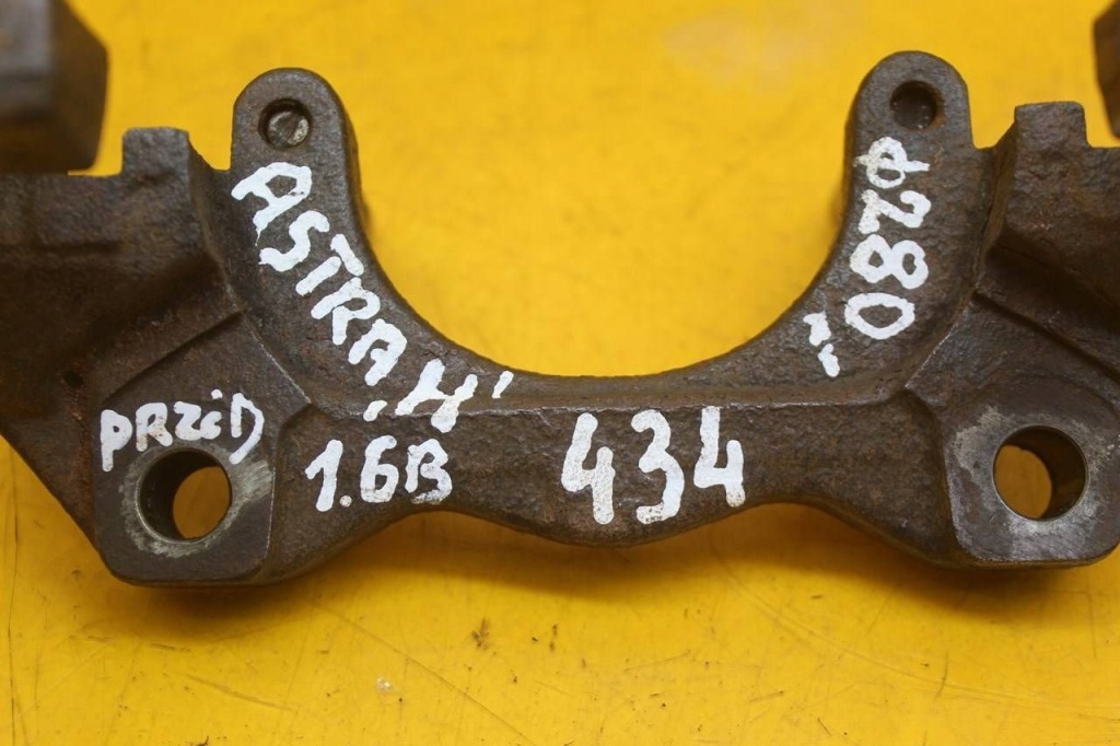 Купити Скоба скоба супорт правий лівий перед opel astra h