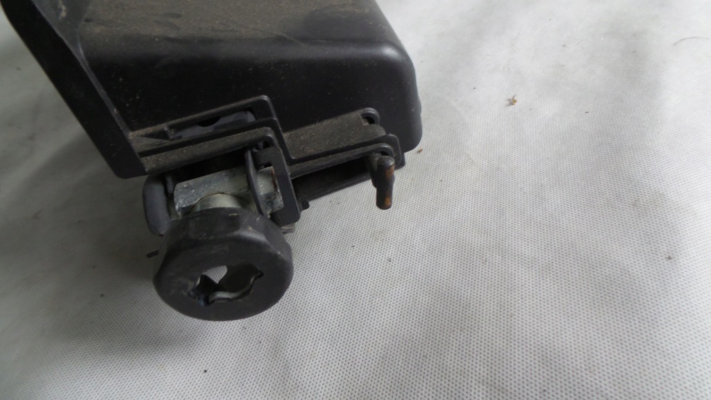 фото №10, Домкрат подъемник audi s4 a4 b8 lift 8k0011031k 8k0011221 a5 8k9813685