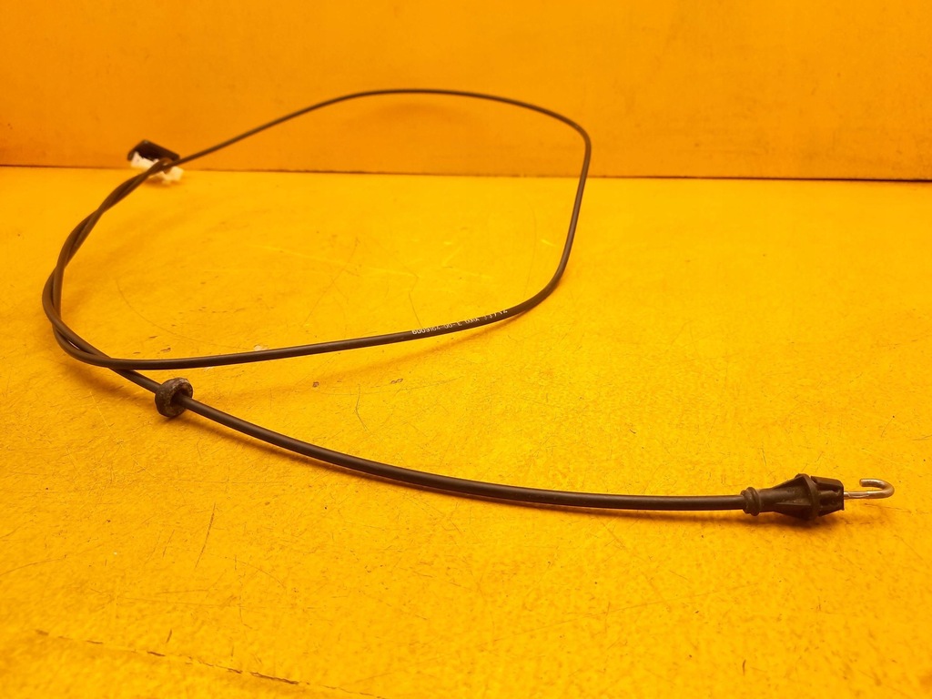 фото №1, Tesla model s трос тягa замка капот 6009164-00-e