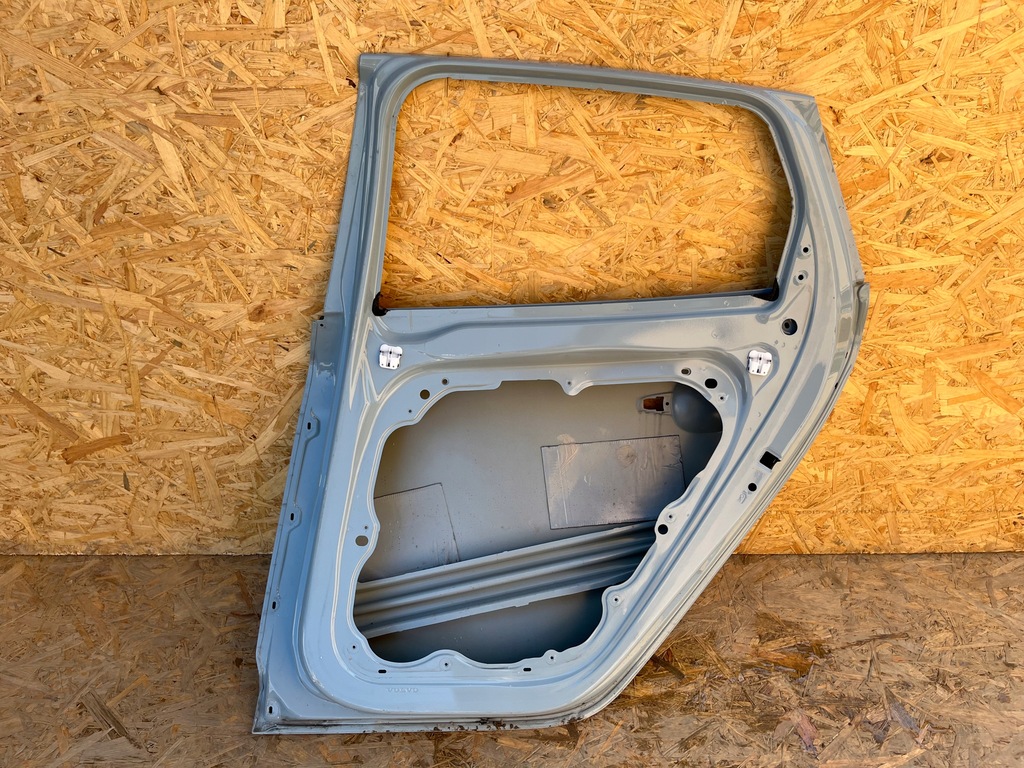 фото №16, Volvo v40 v-40 ii 2 дверь задние задняя правое