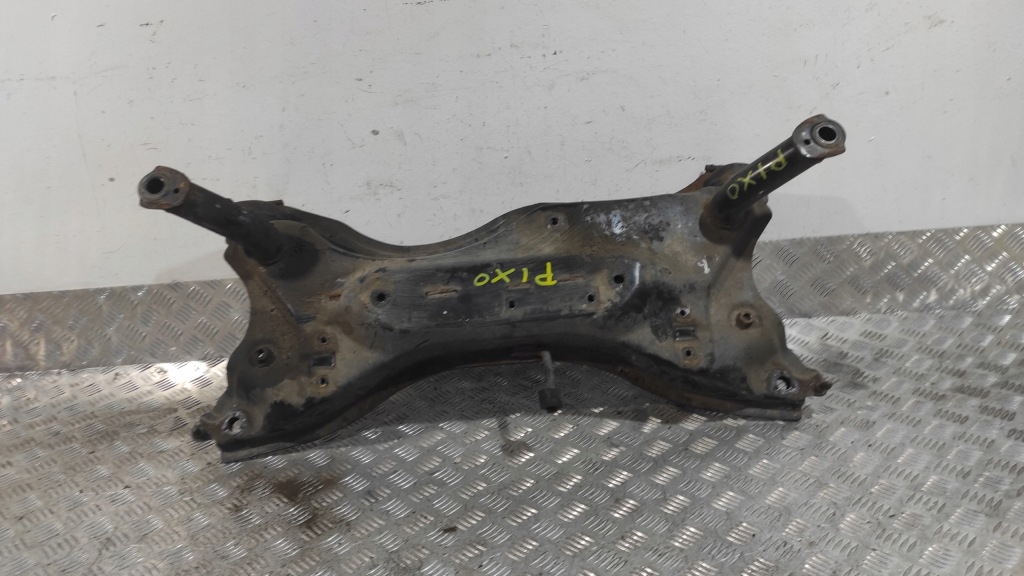 фото №1, Подрамник подрамник балка перед alto pixo 09-14