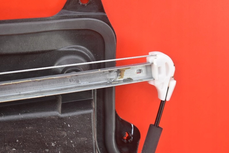 фото №9, Подъемник стекло правый задняя c2357297x mazda 5 2 ii cw 10-16